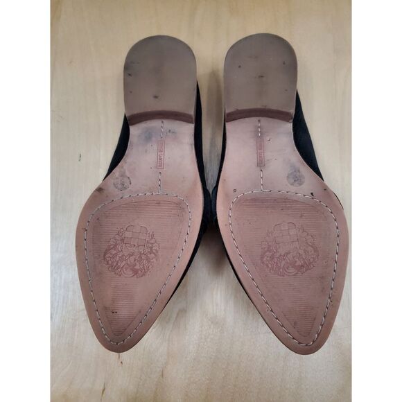 Vince Camuto Black Textured Flats - Picture 2 of 7